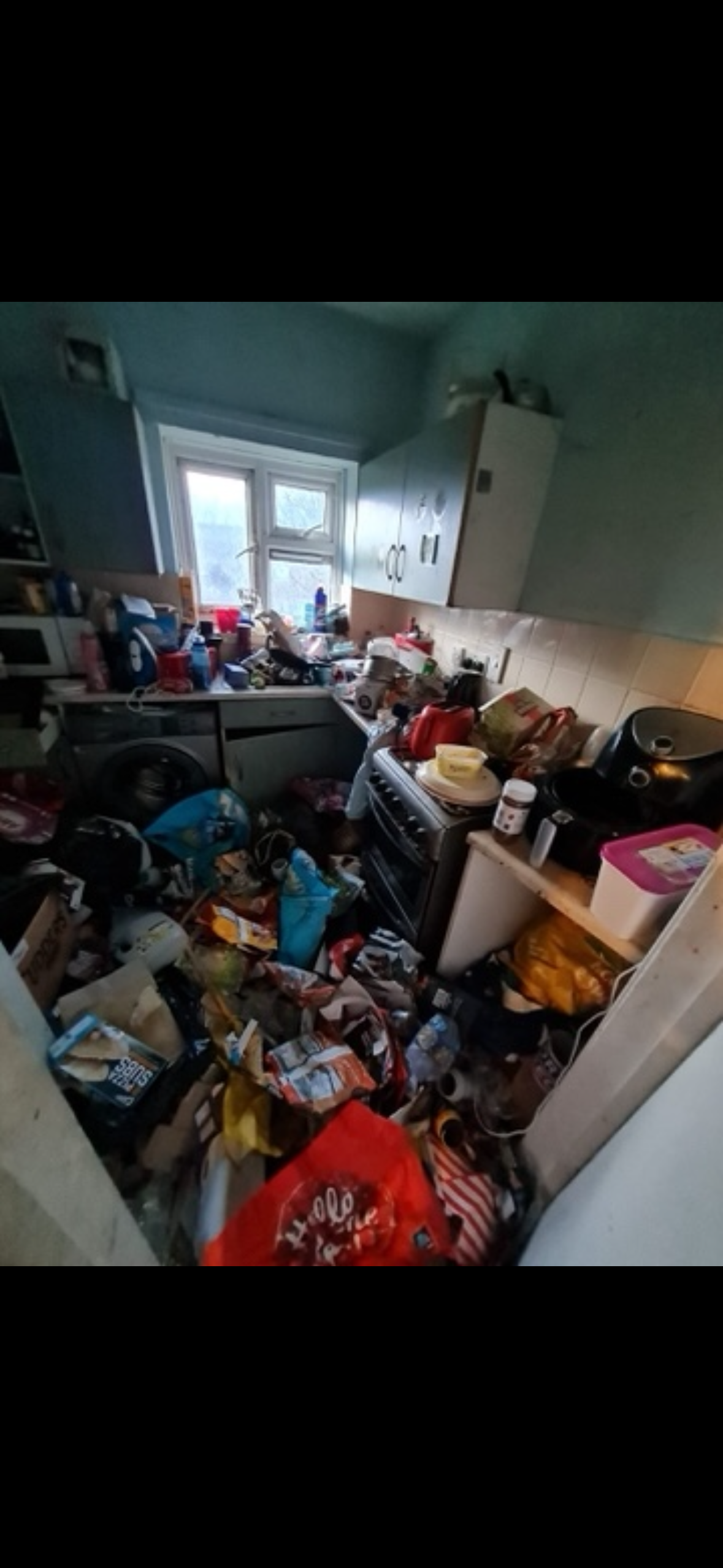 Hoarding Clearance - real transformation by 2 of a Kind Cleaning