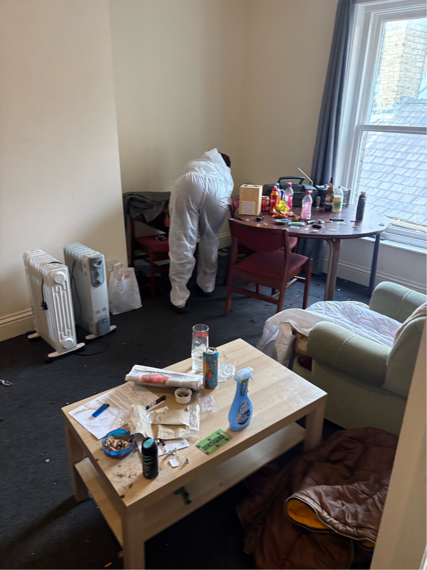 Void property before specialist cleaning by 2 of a Kind